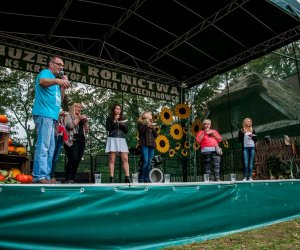 Jesień w polu i zagrodzie Jesień w polu i zagrodzie