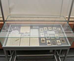Wystawa z okazji jubileuszu 50-lecia Muzeum i 30 lat współpracy z SGGW pt."50 lat Muzeum Rolnictwa im. ks. Krzysztofa Kluka w Ciechanowcu" Wystawa z okazji jubileuszu 50-lecia Muzeum i 30 lat współpracy z SGGW pt."50 lat Muzeum Rolnictwa im. ks. Krzysztofa Kluka w Ciechanowcu"