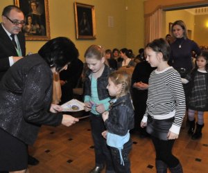 Gwiazdy Kolędnicze i Karty bożonarodzeniowe... podsumowanie konkursów Gwiazdy Kolędnicze i Karty bożonarodzeniowe... podsumowanie konkursów