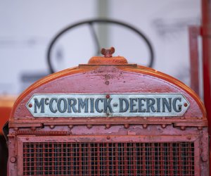 NIECOdziennik Muzealny- McCormick-Deering 10-20 na stalowych kołach