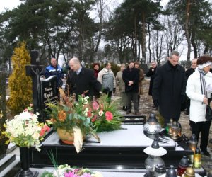 Odsłonięcie Tablicy Pamiątkowej poświęconej Odsłonięcie Tablicy Pamiątkowej poświęconej