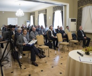 Konferencja naukowa "Rody i rodziny Podlasie" - fotorelacja Konferencja naukowa "Rody i rodziny Podlasie" - fotorelacja