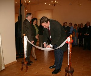 Otwarcie wystawy „Z pastelowego pamiętnika prof. Tomasza Motyla”