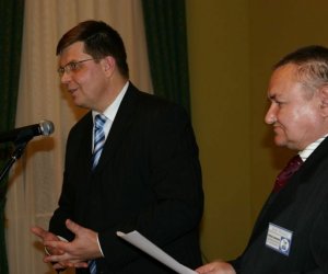 XXVII KONKURS GRY NA INSTRUMENTACH PASTERSKICH im. Kazimierza Uszyńskiego XXVII KONKURS GRY NA INSTRUMENTACH PASTERSKICH im. Kazimierza Uszyńskiego