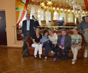 Delegacja pracowników Muzeum Rolnictwa w Ciechanowcu z wizytą na Białorusi na zaproszenie Białoruskiego Państwowego Muzeum Architektury i Życia Codziennego w Mińsku Delegacja pracowników Muzeum Rolnictwa w Ciechanowcu z wizytą na Białorusi na zaproszenie Białoruskiego Państwowego Muzeum Architektury i Życia Codziennego w Mińsku