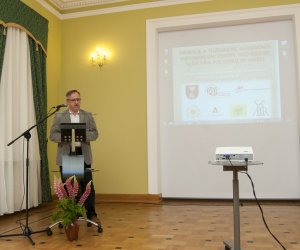 Konferencja "Migracje a tożsamość narodowa mieszkańców Europy Wschodniej w XIX i na początku XX wieku" 2-3 czerwca 2016 Konferencja "Migracje a tożsamość narodowa mieszkańców Europy Wschodniej w XIX i na początku XX wieku" 2-3 czerwca 2016