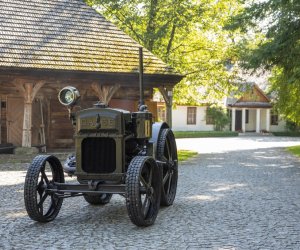 Zbiory muzeum powiększone o kolejny zabytkowy ciągnik - Case 10-18 z 1920 r. Zbiory muzeum powiększone o kolejny zabytkowy ciągnik - Case 10-18 z 1920 r.