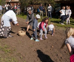 JESIEŃ W POLU I ZAGRODZIE w ramach Europejskich Dni Dziedzictwa 18 września 2016 r. JESIEŃ W POLU I ZAGRODZIE w ramach Europejskich Dni Dziedzictwa 18 września 2016 r.