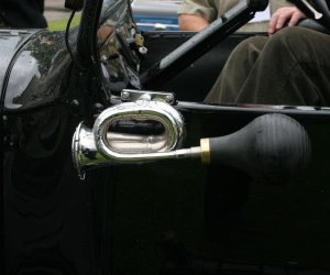 V Międzynarodowy Rajd Pogoni Pojazdów Zabytkowych