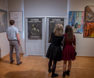 Wernisaż wystawy "Ciechanowiecka Kuźnia Talentów" Wernisaż wystawy "Ciechanowiecka Kuźnia Talentów"