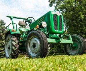 Kolejny, unikatowy ciągnik w zbiorach Muzeum Rolnictwa w Ciechanowcu