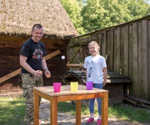 Codziennik Muzealny - Zabawy dziecięce Codziennik Muzealny - Zabawy dziecięce