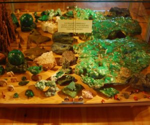 Pamiątki kolonialne "Sztuka czarnego lądu". Pamiątki kolonialne "Sztuka czarnego lądu".