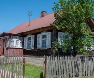 Podsumowanie Konkursy na Najlepiej Zachowany Zabytek Wiejskiego Budownictwa Drewnianego w Województwie Podlaskim w 2012 roku 18 listopada 2012 r. Podsumowanie Konkursy na Najlepiej Zachowany Zabytek Wiejskiego Budownictwa Drewnianego w Województwie Podlaskim w 2012 roku 18 listopada 2012 r.