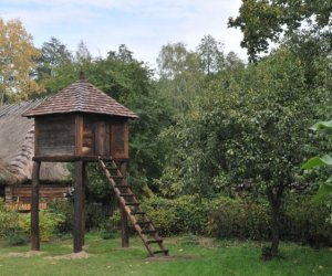 Rekonstrukcja sernika - zatraconego obiektu małej architektury Rekonstrukcja sernika - zatraconego obiektu małej architektury