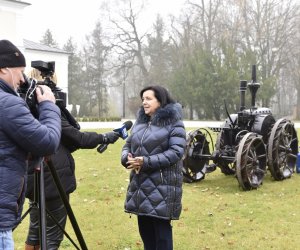 LANZ ACKER-BULLDOG HP 12 KNICKLENKER JUŻ W MUZEUM LANZ ACKER-BULLDOG HP 12 KNICKLENKER JUŻ W MUZEUM