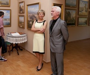 "Z PLENERÓW W MAGICZNYCH ZAKĄTKACH ŚWIATA" WYSTAWA MALARSTWA FRANCISZKA RYSZARDA MAZURKA "Z PLENERÓW W MAGICZNYCH ZAKĄTKACH ŚWIATA" WYSTAWA MALARSTWA FRANCISZKA RYSZARDA MAZURKA