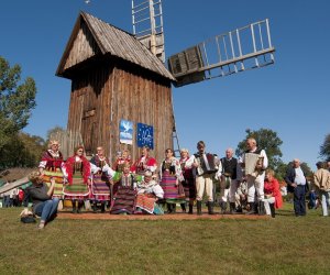JESIEŃ W POLU I ZAGRODZIE w ramach Europejskich Dni Dziedzictwa 18 września 2016 r. JESIEŃ W POLU I ZAGRODZIE w ramach Europejskich Dni Dziedzictwa 18 września 2016 r.