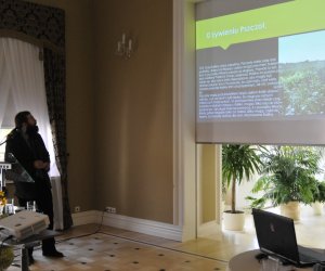 Konferencja popularno-naukowa pt. „Bartnictwo i pszczelarstwo – tradycje i współczesność” - fotorelacja Konferencja popularno-naukowa pt. „Bartnictwo i pszczelarstwo – tradycje i współczesność” - fotorelacja