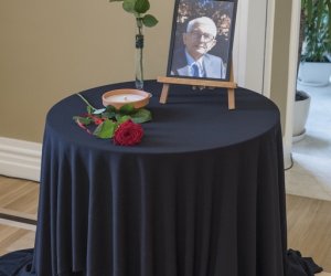 Fotorelaja z oddsłonięcia tablicy pamiątkowej poświęconej prof. dr hab. Janowi Tropile Fotorelaja z oddsłonięcia tablicy pamiątkowej poświęconej prof. dr hab. Janowi Tropile