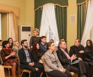 PLENERY UCZNIÓW OGÓLNOKSZTAŁCĄCEJ SZKOŁY SZTUK PIĘKNYCH W CIECHANOWCU