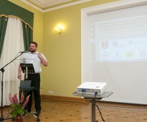Konferencja "Migracje a tożsamość narodowa mieszkańców Europy Wschodniej w XIX i na początku XX wieku" 2-3 czerwca 2016 Konferencja "Migracje a tożsamość narodowa mieszkańców Europy Wschodniej w XIX i na początku XX wieku" 2-3 czerwca 2016