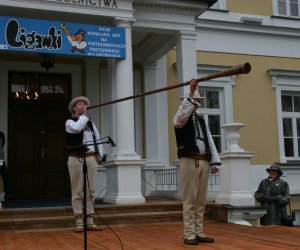 XXVIII KONKURS GRY NA INSTRUMENTACH PASTERSKICH im. Kazimierza Uszyńskiego XXVIII KONKURS GRY NA INSTRUMENTACH PASTERSKICH im. Kazimierza Uszyńskiego