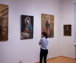 Narodowa Sztuka Białoruska – Ikonografia i dzwony z XVIII-XIX wieku Narodowa Sztuka Białoruska – Ikonografia i dzwony z XVIII-XIX wieku