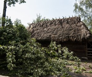 Nawałnica w ciechanowieckim muzeum Nawałnica w ciechanowieckim muzeum