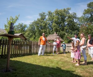 Codziennik Muzealny - Zabawy dziecięce Codziennik Muzealny - Zabawy dziecięce