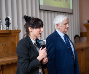 Obchody 50-lecia pracy naukowej prof. Adama Dobrońskiego Obchody 50-lecia pracy naukowej prof. Adama Dobrońskiego