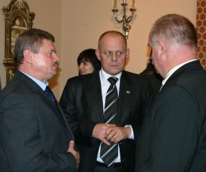 „W DWORKU SZLACHECKIM OK. 1800 ROKU” „W DWORKU SZLACHECKIM OK. 1800 ROKU”