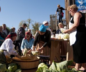 JESIEŃ W POLU I ZAGRODZIE w ramach Europejskich Dni Dziedzictwa 18 września 2016 r. JESIEŃ W POLU I ZAGRODZIE w ramach Europejskich Dni Dziedzictwa 18 września 2016 r.
