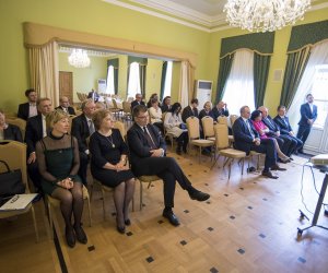 Podpisanie porozumienia o współpracy między Uniwersytetem Przyrodniczym w Lublinie a Muzeum Rolnictwa w Ciechanowcu Podpisanie porozumienia o współpracy między Uniwersytetem Przyrodniczym w Lublinie a Muzeum Rolnictwa w Ciechanowcu