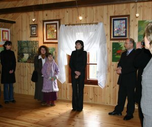 PĘDZLEM ROZMAITYM PĘDZLEM ROZMAITYM