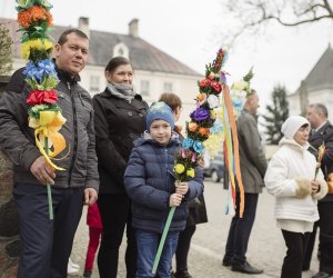 Podsumowanie XX Konkursu na Wykonanie Palmy Wielkanocnej oraz uroczystości Niedzieli Palmowej w Ciechanowcu Podsumowanie XX Konkursu na Wykonanie Palmy Wielkanocnej oraz uroczystości Niedzieli Palmowej w Ciechanowcu