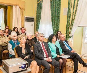 DOKĄD SIĘGAM PAMIĘCIĄ. MODA KOBIECA W LATACH 1890 - 1990" NOWA WYSTAWA CZASOWA JUŻ OTWARTA! DOKĄD SIĘGAM PAMIĘCIĄ. MODA KOBIECA W LATACH 1890 - 1990" NOWA WYSTAWA CZASOWA JUŻ OTWARTA!