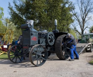 Rumely Oil-Pull - ciągnik na benzynę z wodą Rumely Oil-Pull - ciągnik na benzynę z wodą