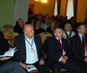 Zamki, grody, ruiny – waloryzacja i ochrona