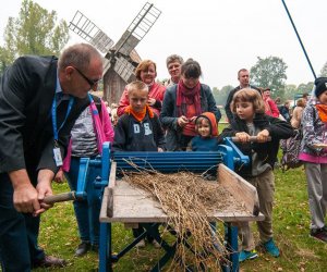 JESIEŃ W POLU I ZAGRODZIE JESIEŃ W POLU I ZAGRODZIE