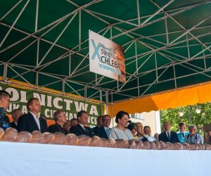 XV Podlaskie Święta Chleba w Muzeum Rolnictwa im. ks. Krzysztofa Kluka w Ciechanowcu XV Podlaskie Święta Chleba w Muzeum Rolnictwa im. ks. Krzysztofa Kluka w Ciechanowcu