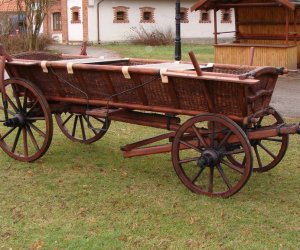 POJAZDY ZAPRZĘGOWE PO LIFTINGU POJAZDY ZAPRZĘGOWE PO LIFTINGU