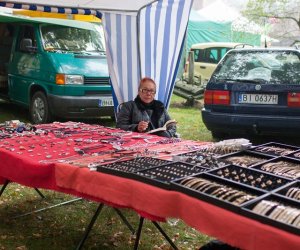 JESIEŃ W POLU I ZAGRODZIE JESIEŃ W POLU I ZAGRODZIE