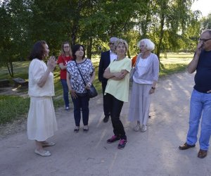 Delegacja pracowników Muzeum Rolnictwa w Ciechanowcu z wizytą na Białorusi na zaproszenie Białoruskiego Państwowego Muzeum Architektury i Życia Codziennego w Mińsku Delegacja pracowników Muzeum Rolnictwa w Ciechanowcu z wizytą na Białorusi na zaproszenie Białoruskiego Państwowego Muzeum Architektury i Życia Codziennego w Mińsku