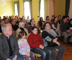 WYSTAWA CZASOWA PT. RODZINY KRESOWE I ICH SPUŚCIZNA WYSTAWA CZASOWA PT. RODZINY KRESOWE I ICH SPUŚCIZNA