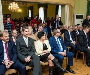 Galeria z 6 grudnia 2015 Galeria z 6 grudnia 2015