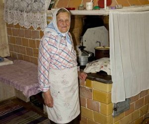 VI Konkurs na Najlepiej Zachowany Zabytek Wiejskiego Budownictwa Drewnianego w Województwie Podlaskim w 2010 roku VI Konkurs na Najlepiej Zachowany Zabytek Wiejskiego Budownictwa Drewnianego w Województwie Podlaskim w 2010 roku