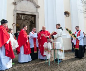 "Niedziela Palmowa" - finał XVIII Regionalnego Konkursu na Wykonanie Palmy Wielkanocnej "Niedziela Palmowa" - finał XVIII Regionalnego Konkursu na Wykonanie Palmy Wielkanocnej