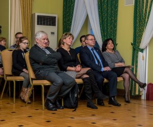 WYSTAWA CZASOWA POD TYTUŁEM "TWÓRCZOŚĆ PLASTYCZNA WOJCIECHA BOGUCKIEGO Z CIECHANOWCA"