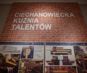 „CIECHANOWIECKA KUŹNIA TALENTÓW” zapraszamy na nową ekspozycję czasową „CIECHANOWIECKA KUŹNIA TALENTÓW” zapraszamy na nową ekspozycję czasową